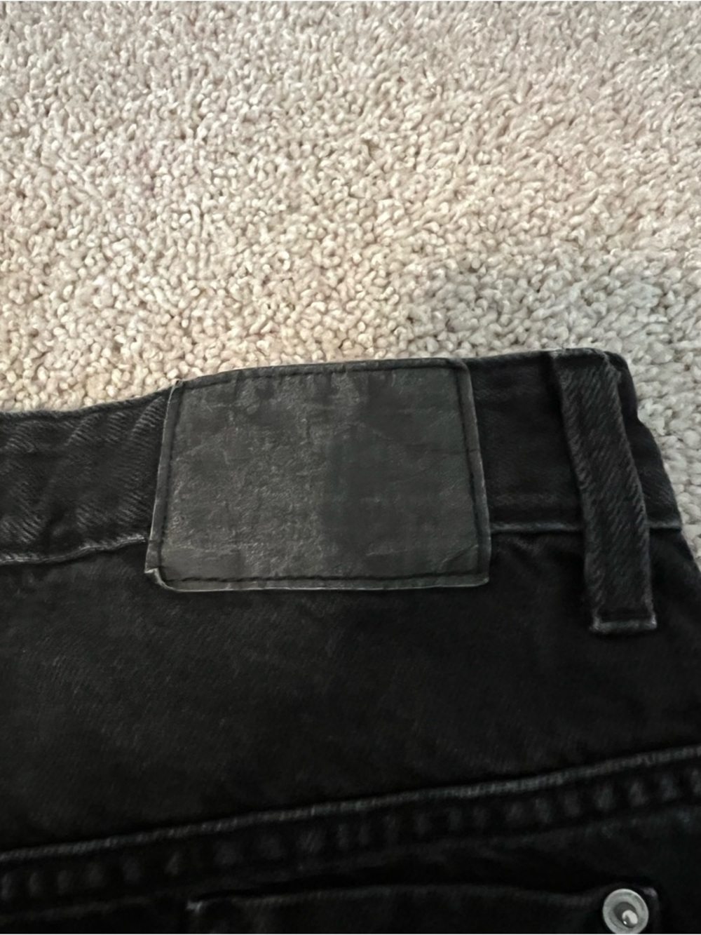 ⚫️COTTON ON: Men’s size 32, black Y2K super wide style denim jeans, preowned⚫️ - Picture 14 of 14